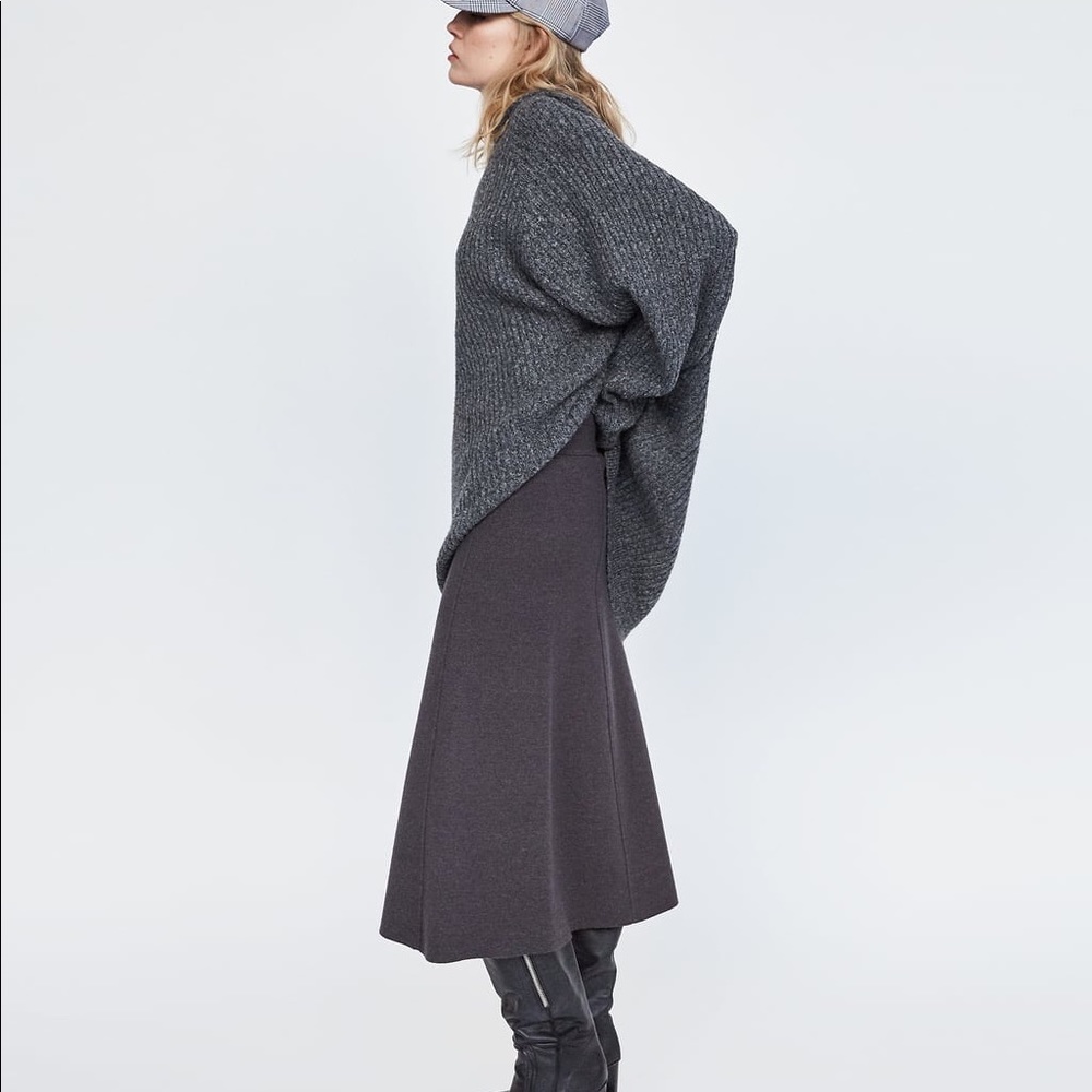 Gray Knit A-Line Zara Skirt - Picture 3 of 5